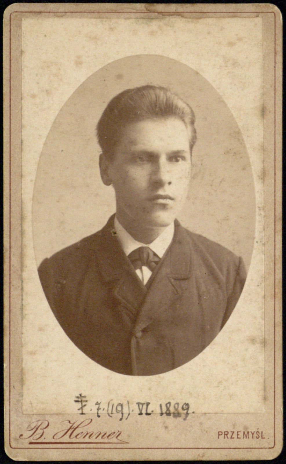 portret młodego mężczyzny (wizytówka, datowana 7 (19) VI 1889)