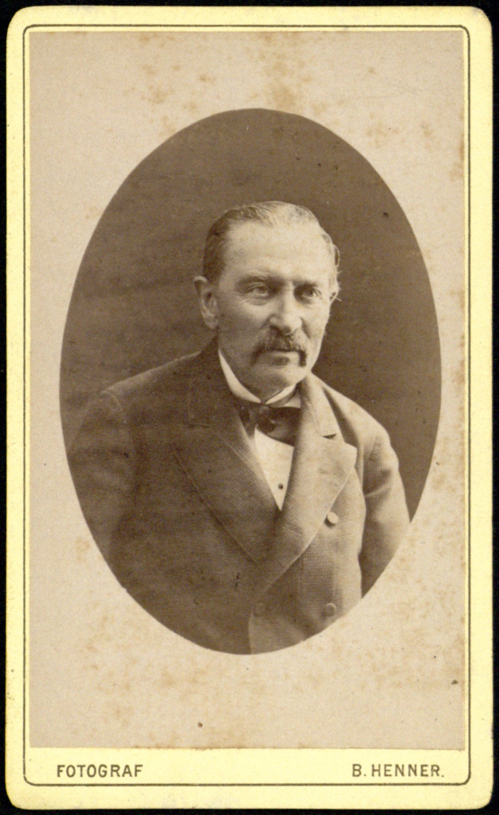 portret starszego mężczyzny (wizytówka, ok. 1878–1888)