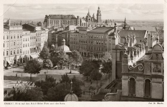 Panorama znad Adolf-Hitler-Platz