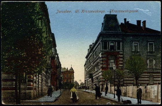 Narożna kamienica z wieżyczką przy Kraszewskiego