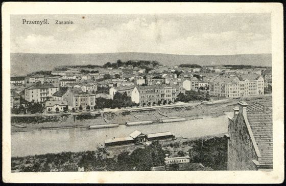 Zasanie widziane od strony zamku