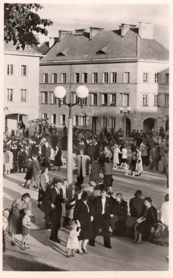 Wycieczki na rynku Mariensztatu