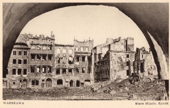 Rynek Starego Miasta w ruinie